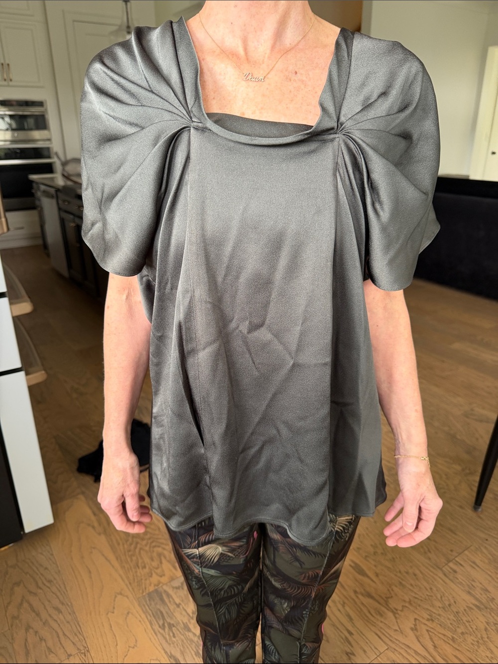 BCBGMaxAzria Satin Puff-Sleeve Top in Charcoal